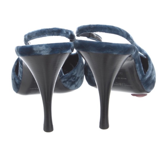 Saint Laurent Velvet heels - Picture 4 of 5